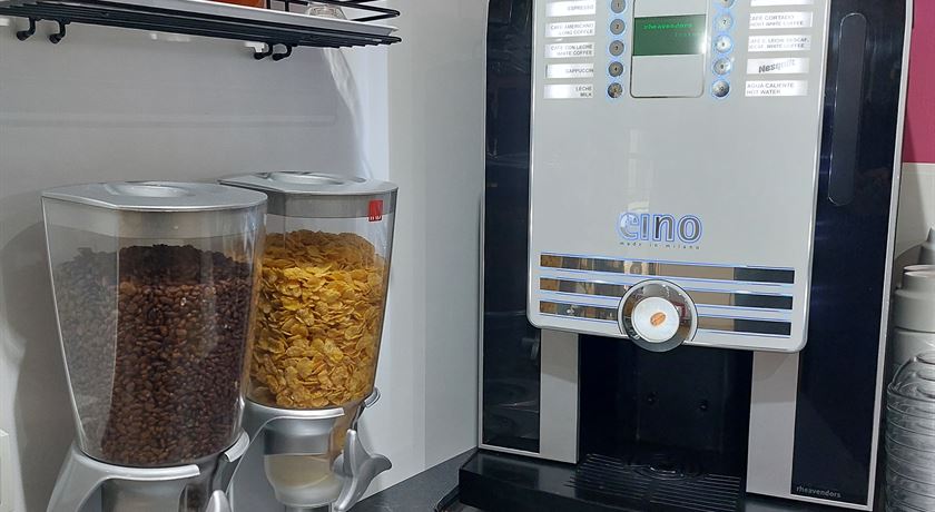 Hotel Valencia de la Musica-04